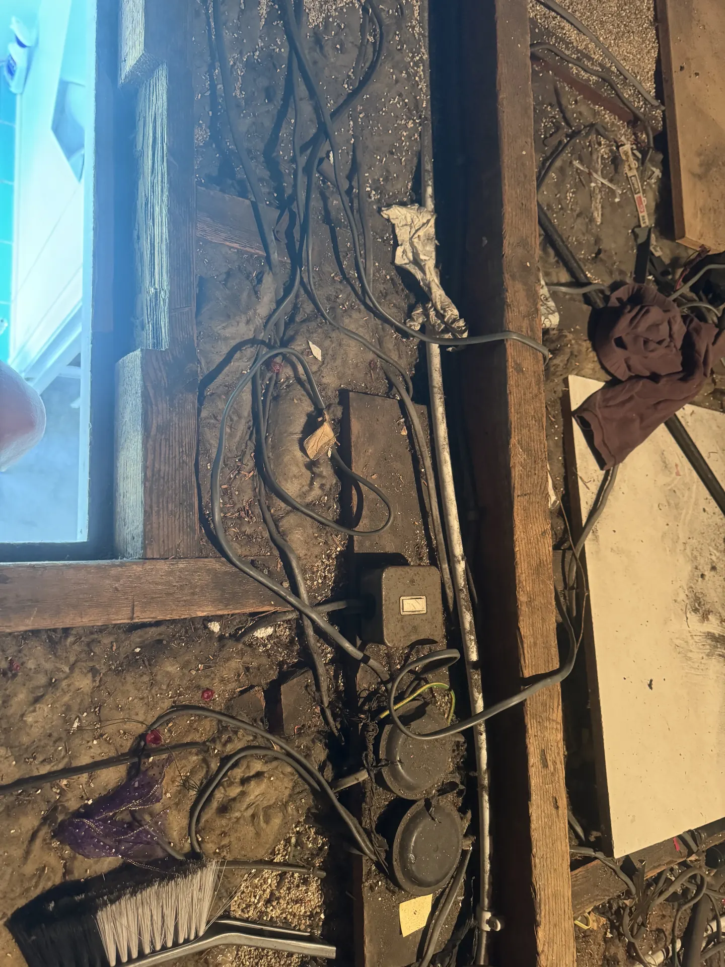 Wiring in a floor void